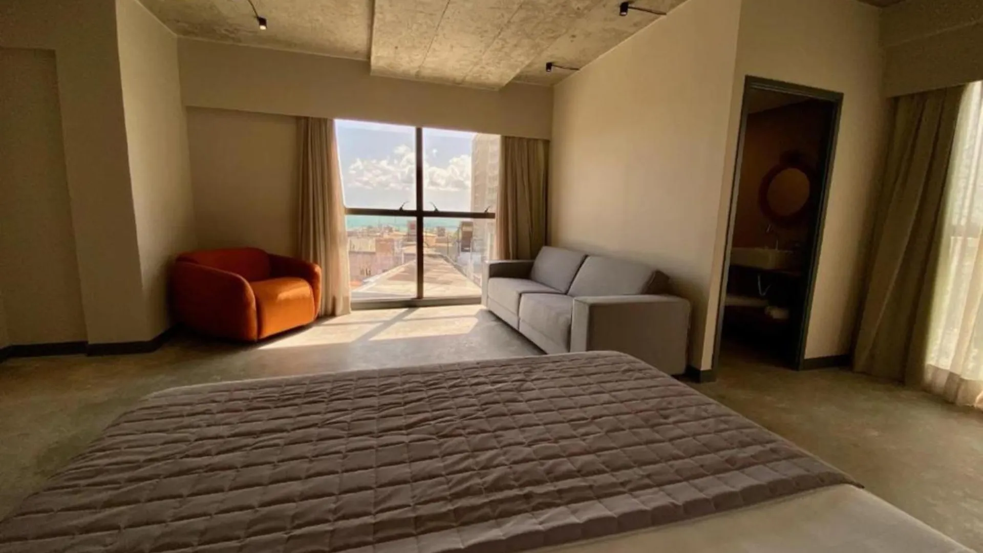 9006 Suites Natal Hotel