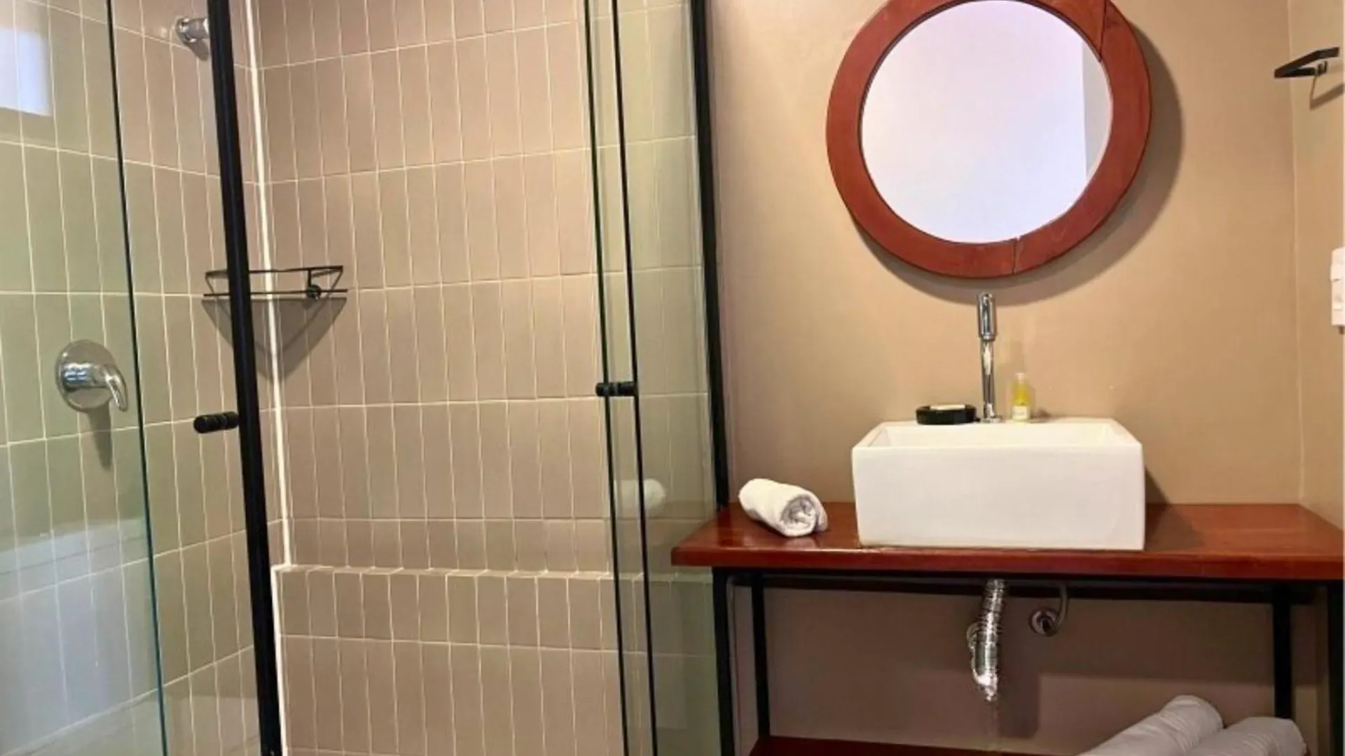 9006 Suites Natal Hotel